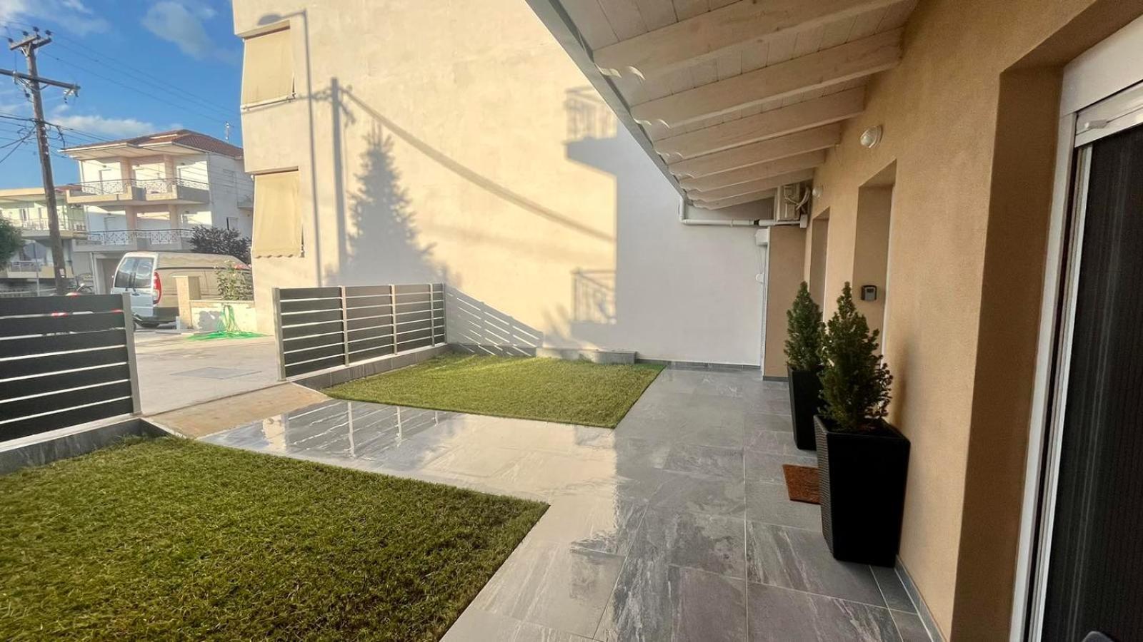 Ria'S Gardenview Apartment Ioannina Exterior photo